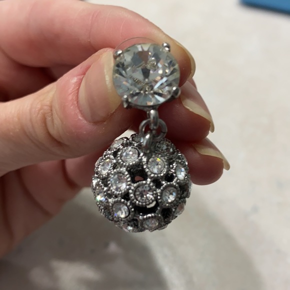 Sparkly chunky necklace and earring set. - Picture 3 of 3